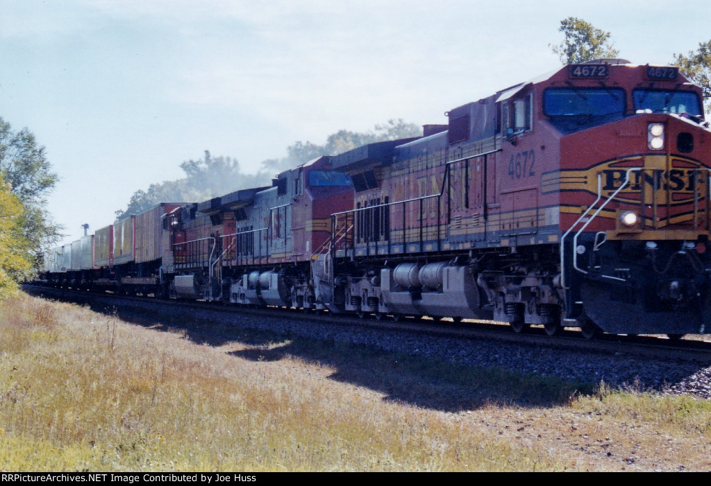 BNSF 4672 West